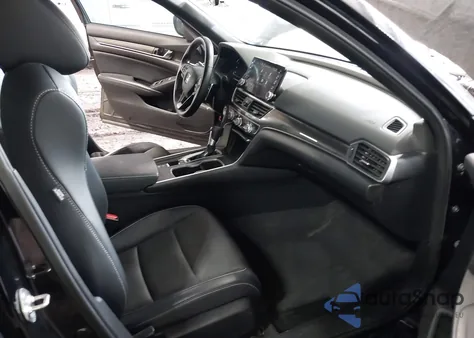 2018 Honda Accord Sport from USA, damaged, VIN 1HGCV1F3XJA068941